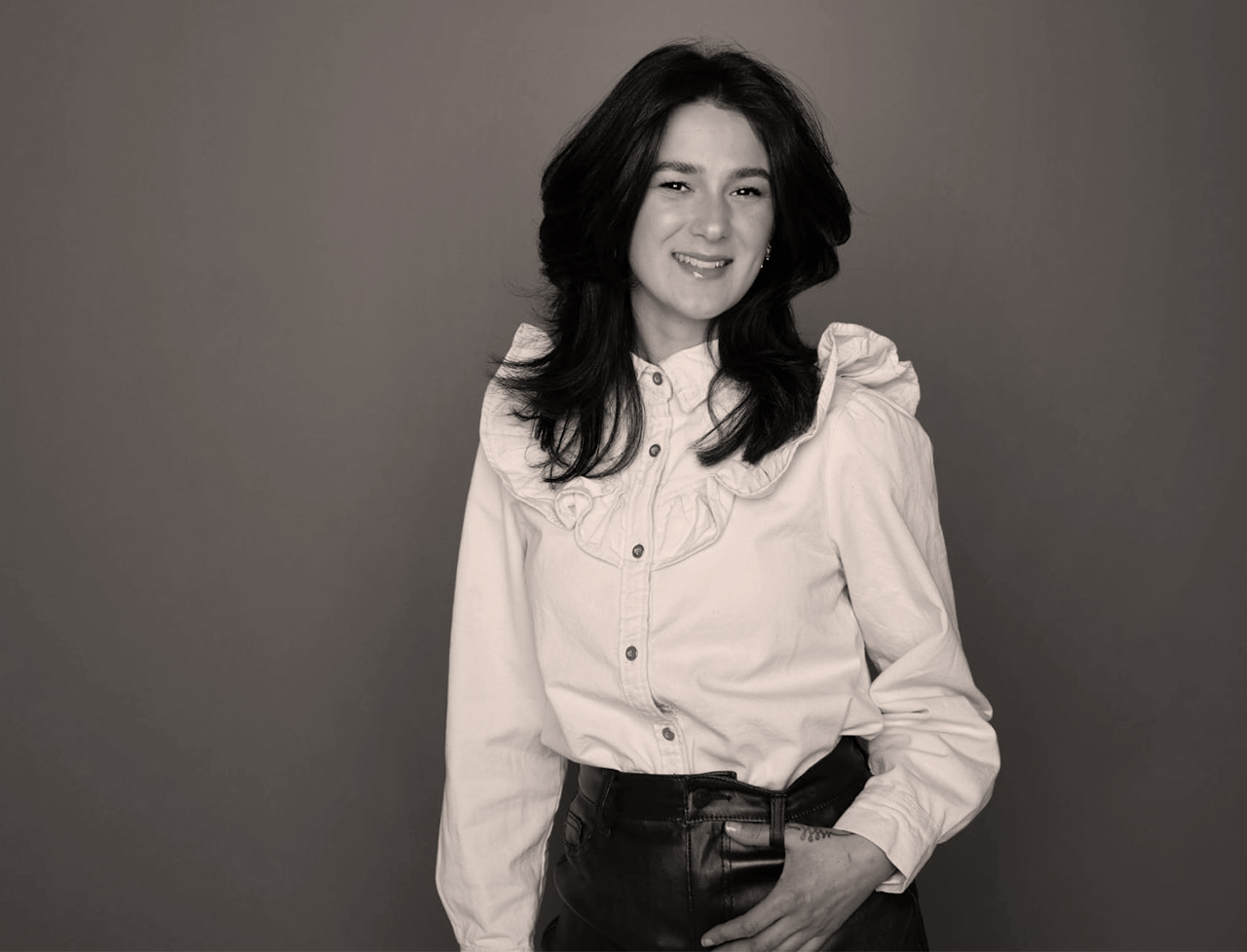 https://kapsalonprinsheerlijk.nl/wp-content/uploads/2023/02/FOTO-LISA.jpg